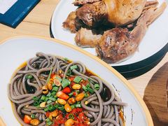 -龙聚德北京烤鸭(沙坪坝华宇A馆店)