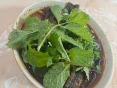 -铭记嘎洒生态鳝鱼(迎春街店)