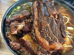 -小龙大肉面馆
