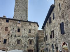-Gelateria Dondoli