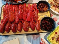 -肥肥虾庄·金牌油焖大虾(杨园滨江时代walk店)