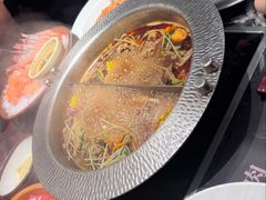 -牛YO寿喜烧·铁板烧和牛火锅自助(市府恒隆店)