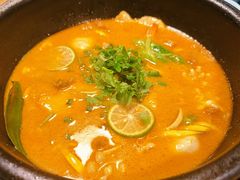 -银米·云南传统过桥米线(双廊黑金冠店)