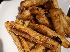 -梧桐树下(云锦世家店)
