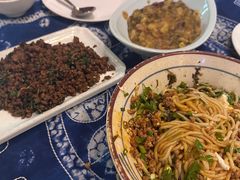 小米辣炒牛肉-滇道云南特色料理(康定路店)