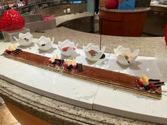 -咖啡苑自助餐厅·中国大饭店