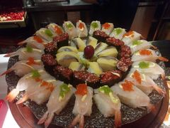 -领鲜活海鲜榴莲自助火锅(东门店)