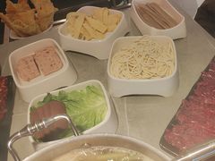 -宴全牛粤来越牛潮汕鲜牛肉火锅(海州万达广场店)