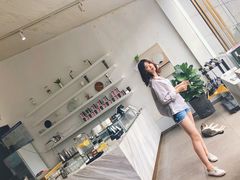 -UNI UNI(环亚凯瑟琳店)