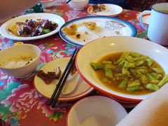 -闯关东东北农家菜(崂山石老人店)