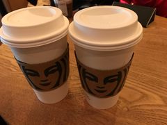 -星巴克臻选(杭州嘉里中心1F店)