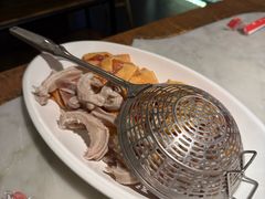 -尚尚仙·酸汤猪手·猪肚鸡火锅(华联万柳购物中心店)