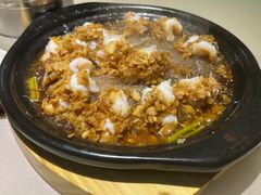 -老码头黑皮肘子锅包肉(赣水路店)