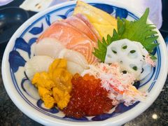 -沼津魚がし鮨(御殿場アウトレット店)