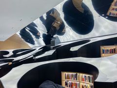 -涨巢·潮玩水疗局