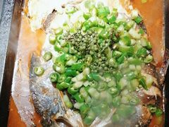 -夯鱼烤鱼·尔滨地标美食(中央商场店)