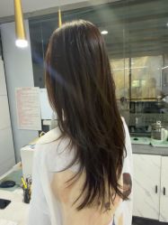 -镁连社·美联社
