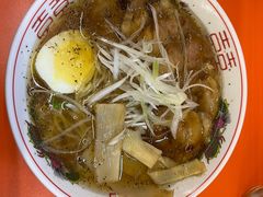 -拉面莊夢語＆中华料理八椿
