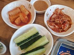 -喇喇排骨火锅·传统韩式脊骨汤(望京西园总店)