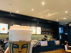 -星巴克臻选(莘庄仲盛店)