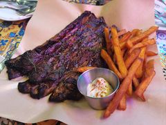 -LESCEDARS Brasserie Bistro香柏树