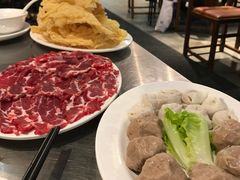 -胡须佬鸡煲四季火锅店(石厦西村直营店)