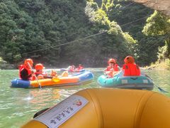 -安吉龙王山峡谷漂流