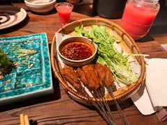 -拾光与烟火丨炭火串烧·自贡小活鲜(西村大院店)