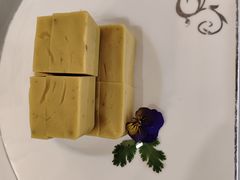 -薈通四海·海鲜火锅酒楼(国贸店)