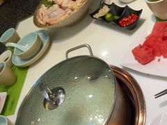 -洪氏嗨捞·猪肚鸡火锅(阳光天地店)