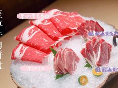 -余欢领鲜火锅(新街口店)