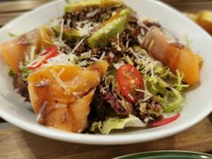 烟熏三文鱼藜麦沙拉-The Good Place好地方·Brunch·coffee(国贸店)