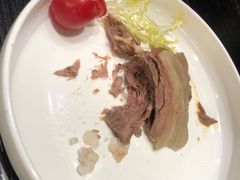 -隆江大酒店(雯婕商务楼店)