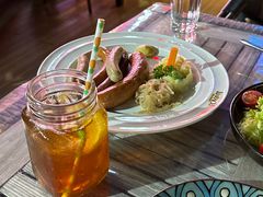 -LENBACH兰巴赫西餐啤酒坊(大连东港店)