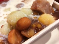 香芋喳咋汤圆-龟金正·港式甜品(客村店)