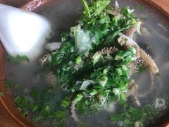 -周记翘脚牛肉