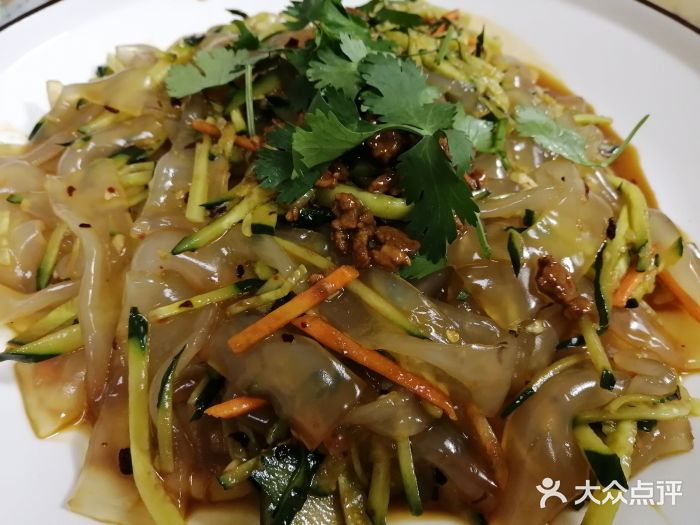 东北老菜馆东北大拉皮图片