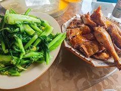 -盛得农家美食·无花果浸鸡·古法烧鸡·竹筒饭(白水寨森林海店)