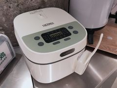 -老乡鸡(上海白玉兰广场店)