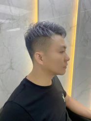 -苏奇发型·烫发染发