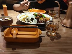 -谷丽麦馕新疆菜·清真(步步高梅溪新天地店)