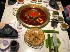 -哥老官重庆美蛙鱼头(宝山龙湖店)