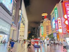 -奈雪的茶(市百一店)