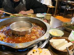 -周幺妹重庆老火锅(银泰城总店)
