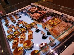 -巴黎贝甜(华堂新辰汇店)