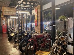 -席娜卡琳火车铁道夜市