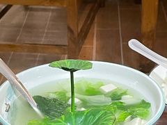 -阿鹏故事云南野生菌火锅(人民路店)