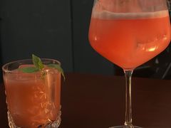 -毛毛虫酒吧