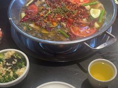 -小饕荟雅安贡椒鱼鲜馆(广福桥店)