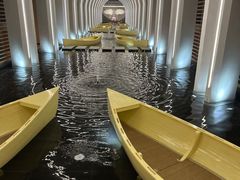 -涨巢·潮玩水疗局